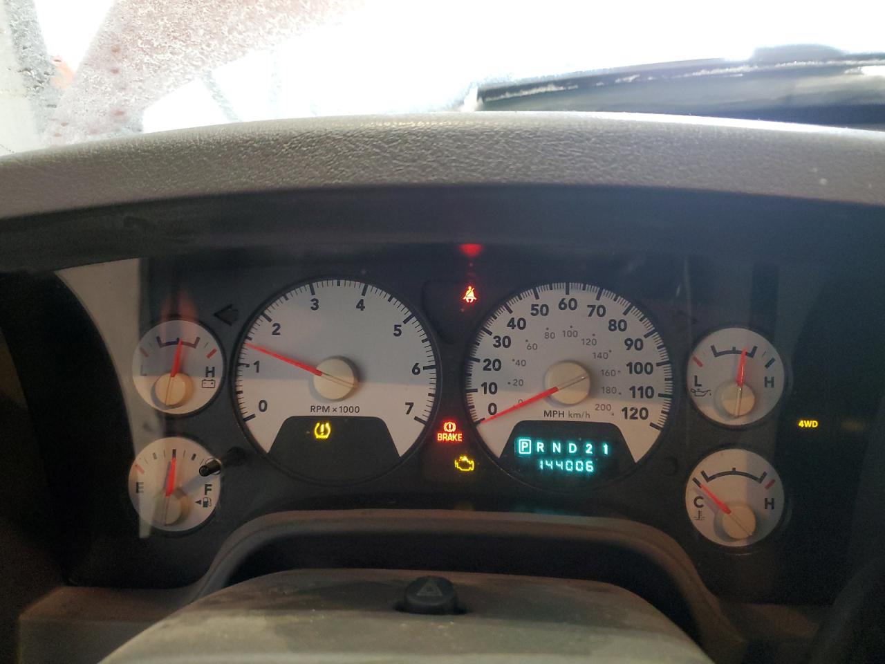 2008 Dodge RAM VIN 1D7HU18298S595570 Copart auction photo, front end / rear end damage thumbnail 9