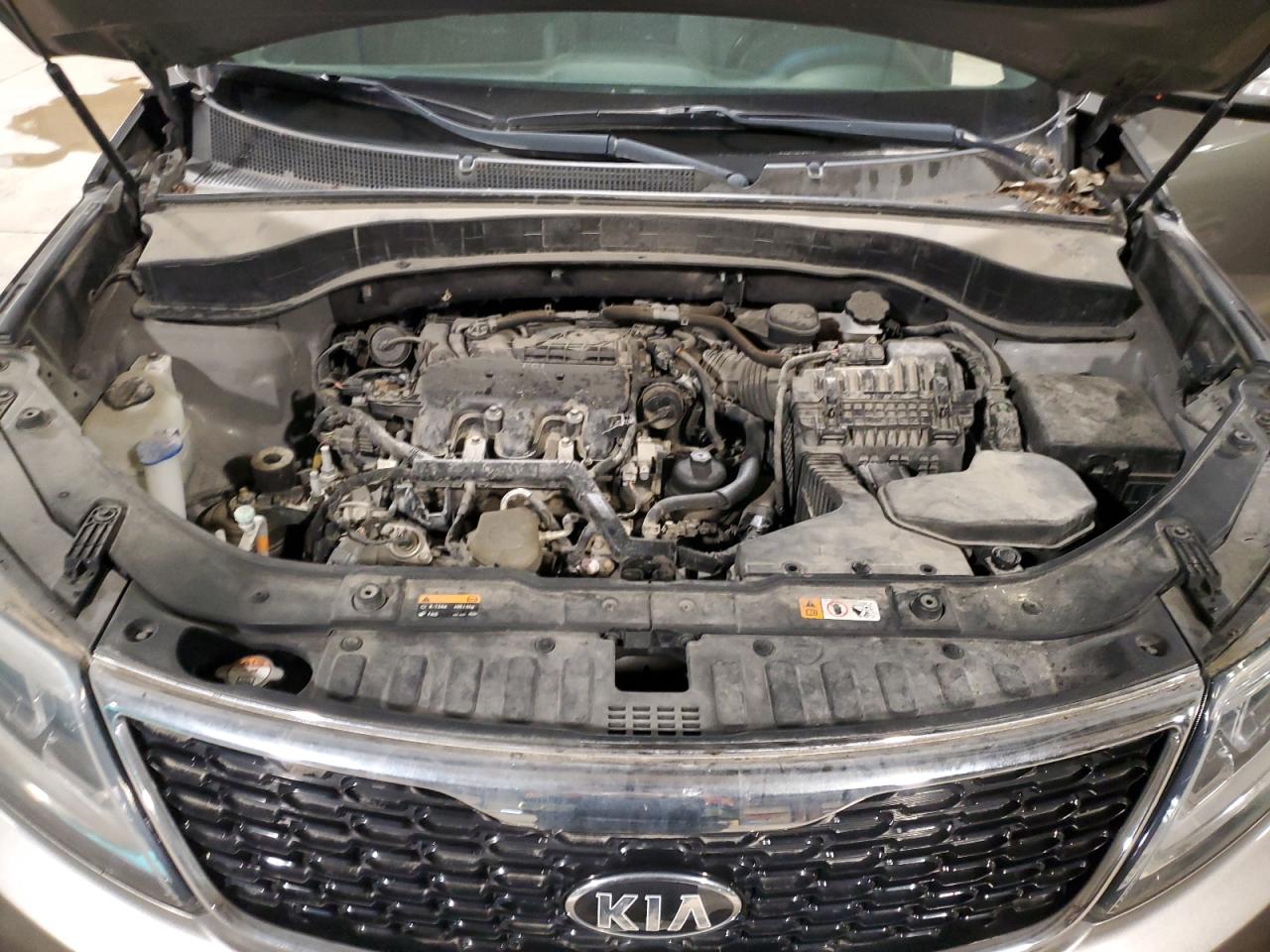 2015 KIA Sorento VIN 5XYKUDA74FG598614 Copart auction photo, mechanical / minor dent/scratches damage thumbnail 12