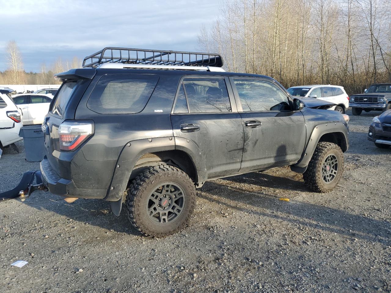 2018 Toyota 4Runner VIN JTEBU5JR8J5531499 Copart auction photo, front end damage thumbnail 3