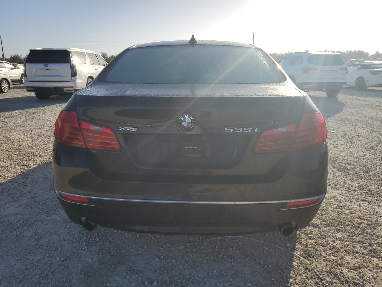 2016 BMW 5er VIN WBA5B3C59GG256032 Copart auction photo, water/flood / minor dent/scratches damage thumbnail 6