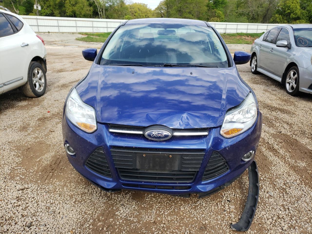 2012 Ford Focus VIN 1FAHP3F23CL353222 Copart auction photo, all over damage thumbnail 5