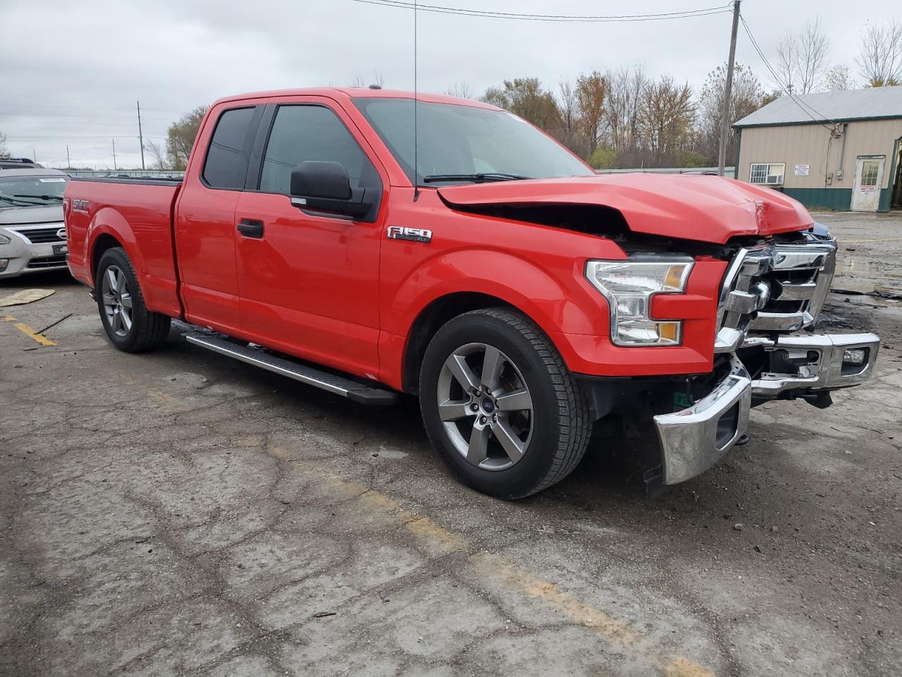 2015 Ford F-150 VIN 1FTFX1EF5FKE02120 Copart auction photo, front end damage thumbnail 4