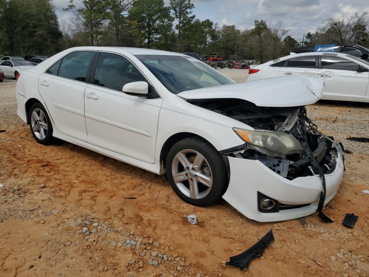 2014 Toyota Camry VIN 4T1BF1FK0EU731965 Copart auction photo, front end / side damage thumbnail 4