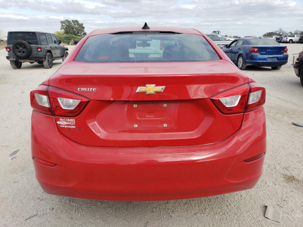 2019 Chevrolet Cruze VIN 1G1BC5SM5K7122188 Copart auction photo, side / hail damage thumbnail 6
