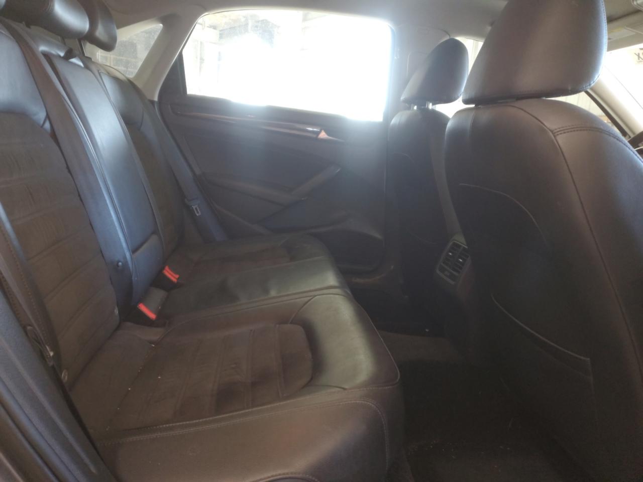 2015 Volkswagen Passat VIN 1VWCV7A32FC016110 Copart auction photo, side damage thumbnail 10