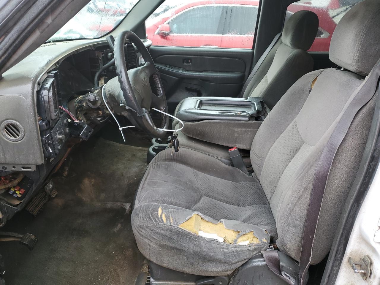 2005 Chevrolet Silverado VIN 2GCEK13T751143552 Copart auction photo, front end / side damage thumbnail 7