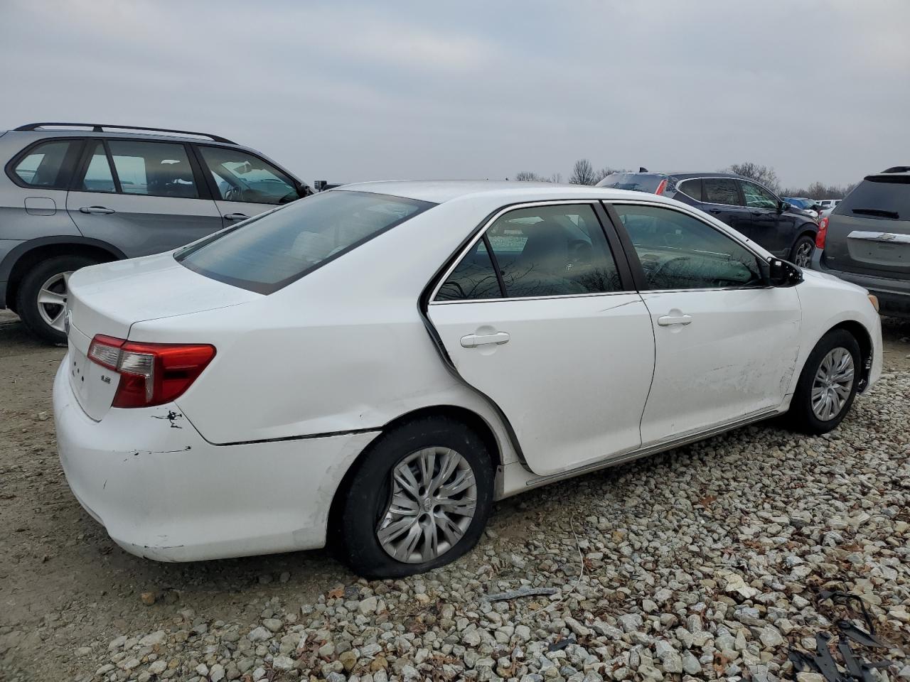 2014 Toyota Camry VIN 4T1BF1FKXEU472773 Copart auction photo, all over damage thumbnail 3