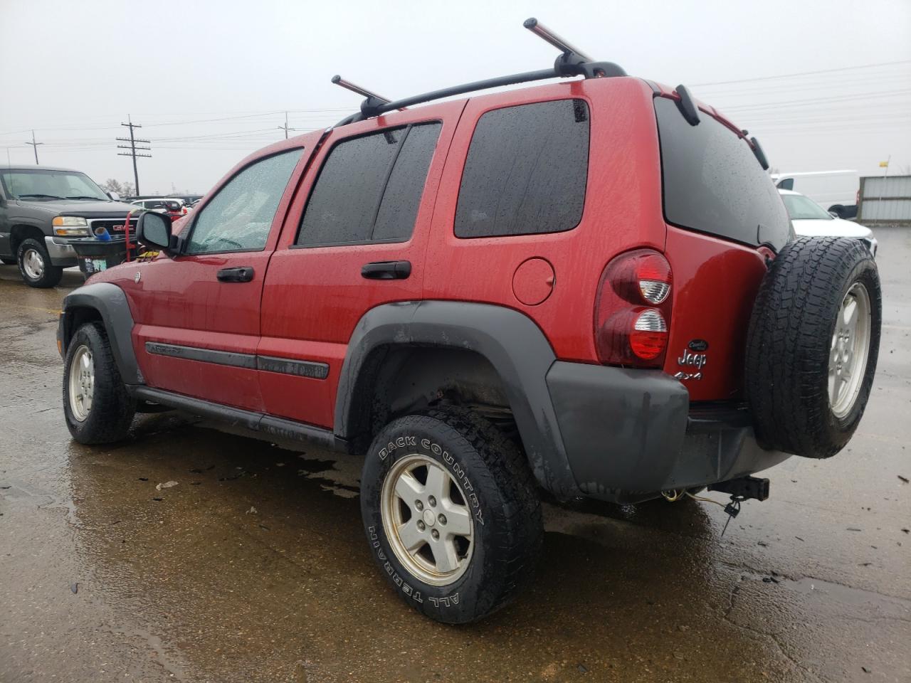 2006 Jeep Liberty (North America) VIN 1J4GL48K96W252574 Copart auction photo, side / front end damage thumbnail 2