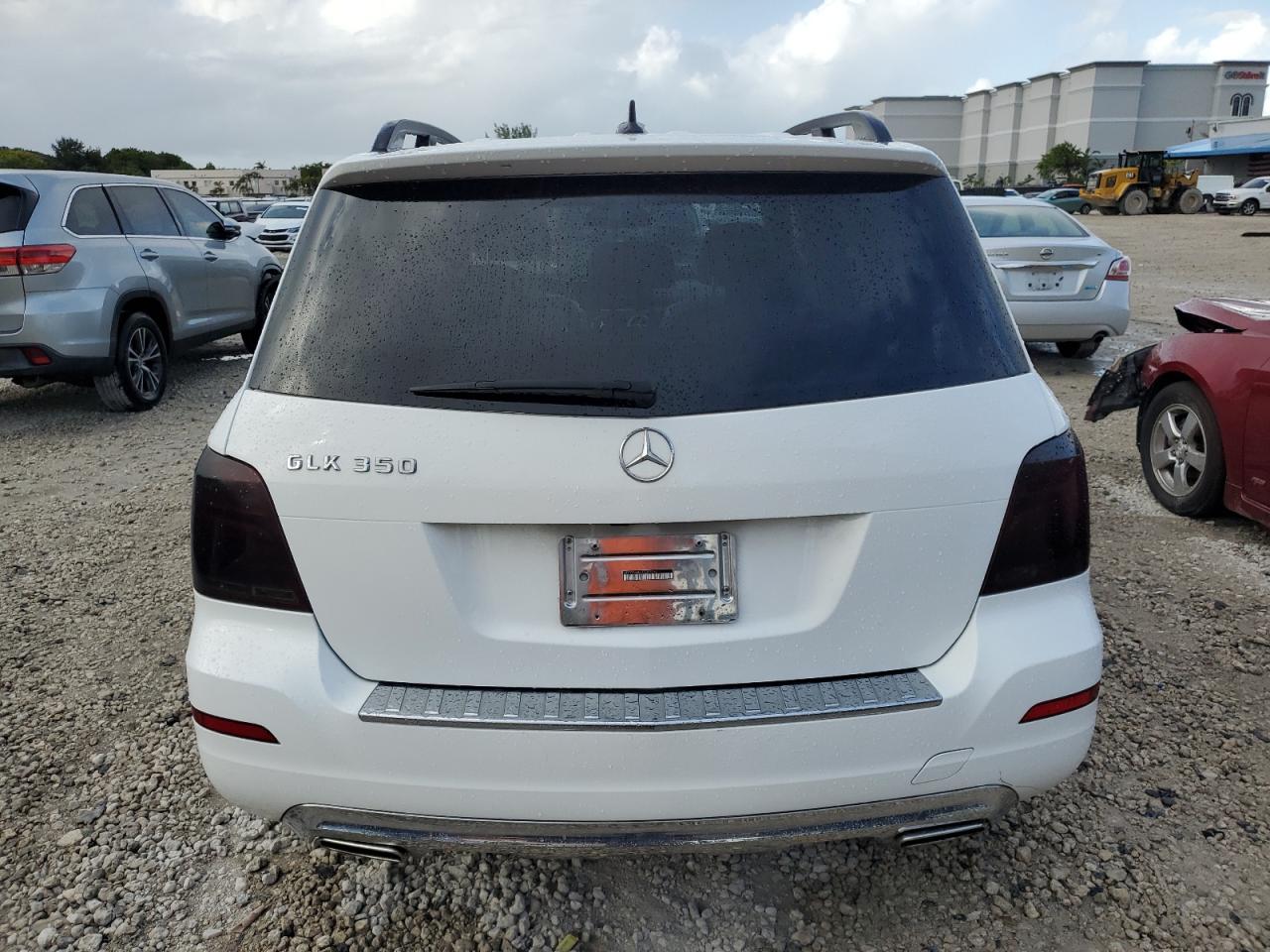 2015 Mercedes-Benz GLK-klasse VIN WDCGG5HB1FG396284 Copart auction photo, minor dent/scratches damage thumbnail 6