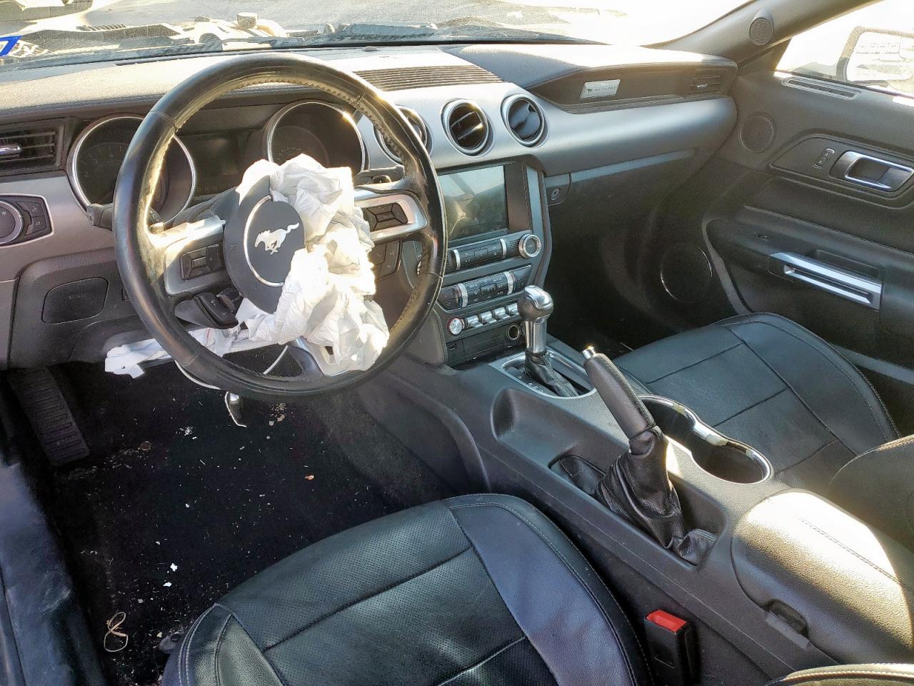 2019 Ford Mustang VIN 1FATP8UH0K5104233 Copart auction photo, front end damage thumbnail 8