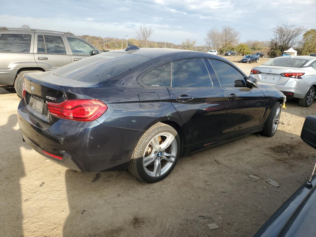 2018 BMW 4er VIN WBA4J3C55JBG90518 Copart auction photo, front end / side damage thumbnail 3