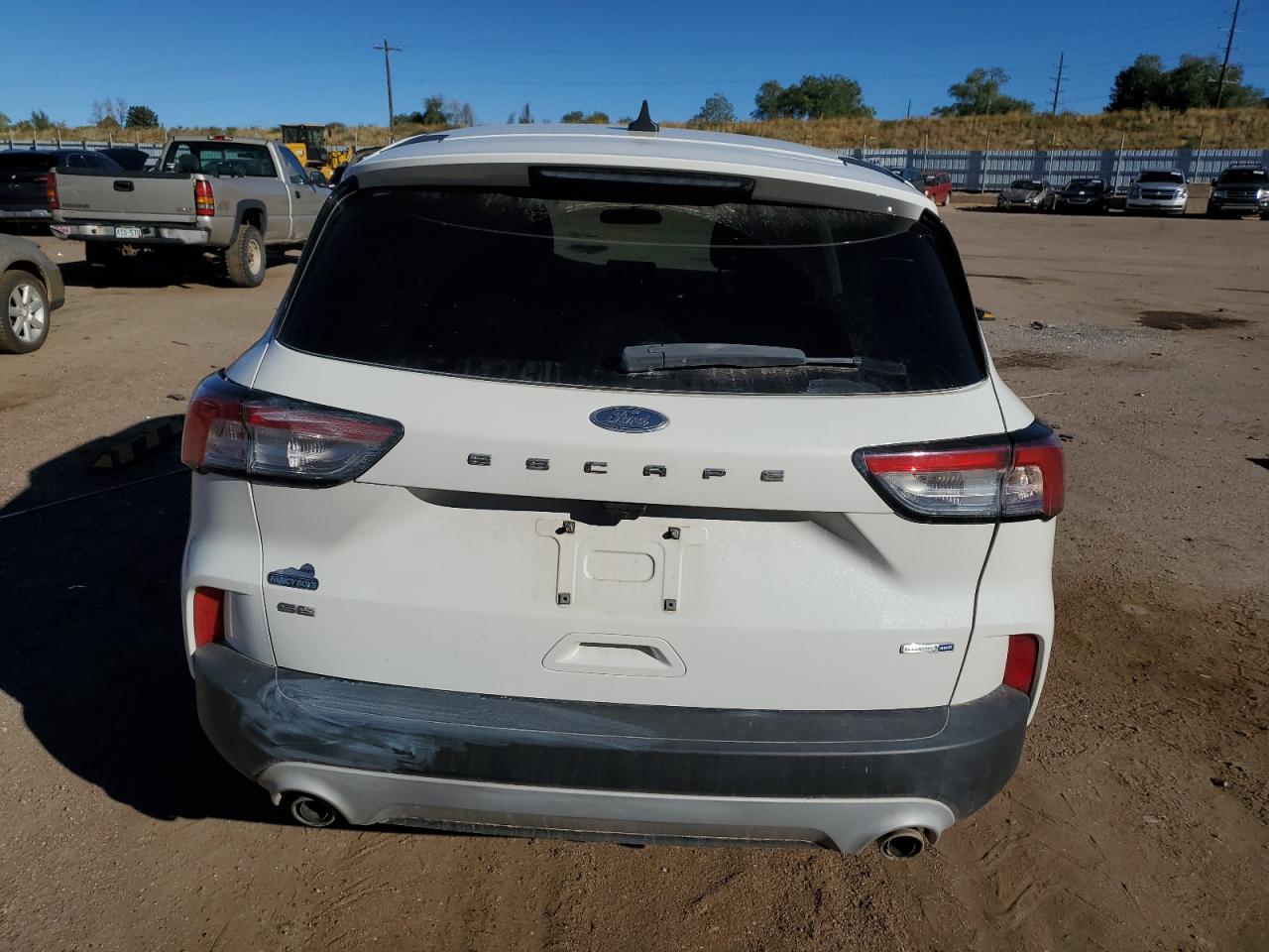 2020 Ford Escape VIN 1FMCU9G60LUB85627 Copart auction photo, side / rear end damage thumbnail 6