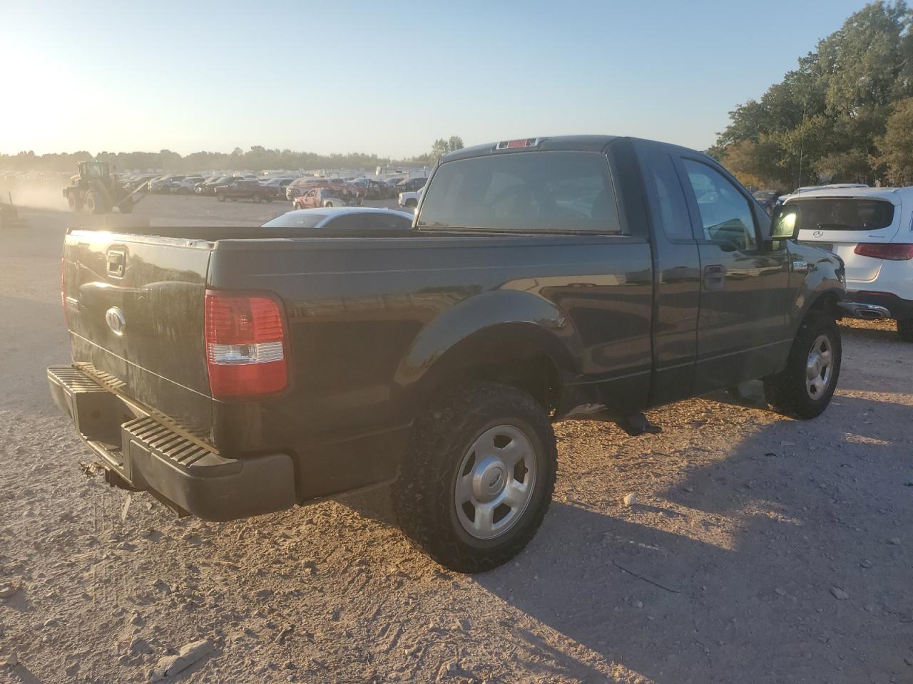 2008 Ford F-150 VIN 1FTRF12208KF04008 Copart auction photo, front end / all over damage thumbnail 3