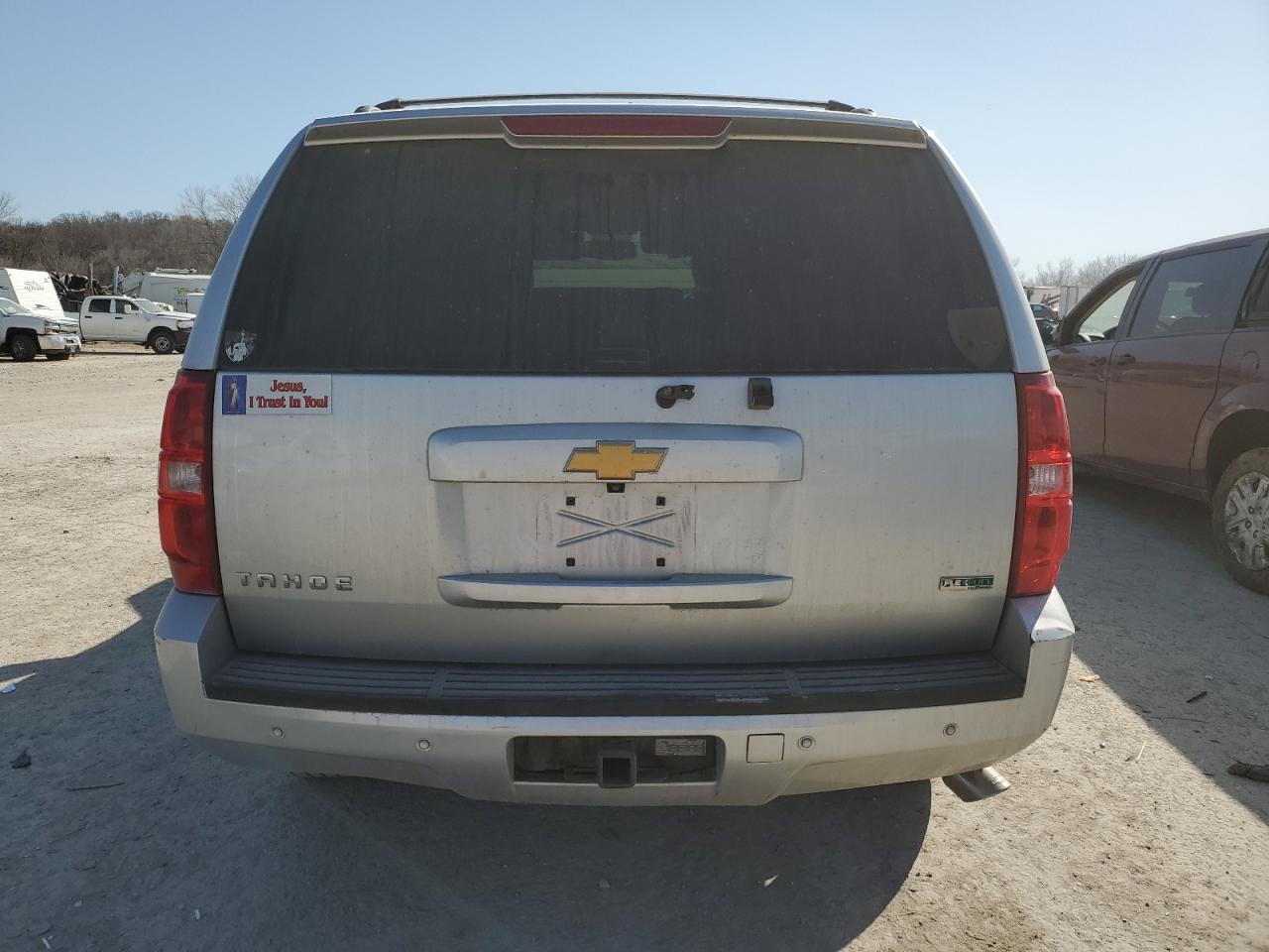 2012 Chevrolet Tahoe VIN 1GNSCBE08CR268483 Copart auction photo, front end damage thumbnail 6