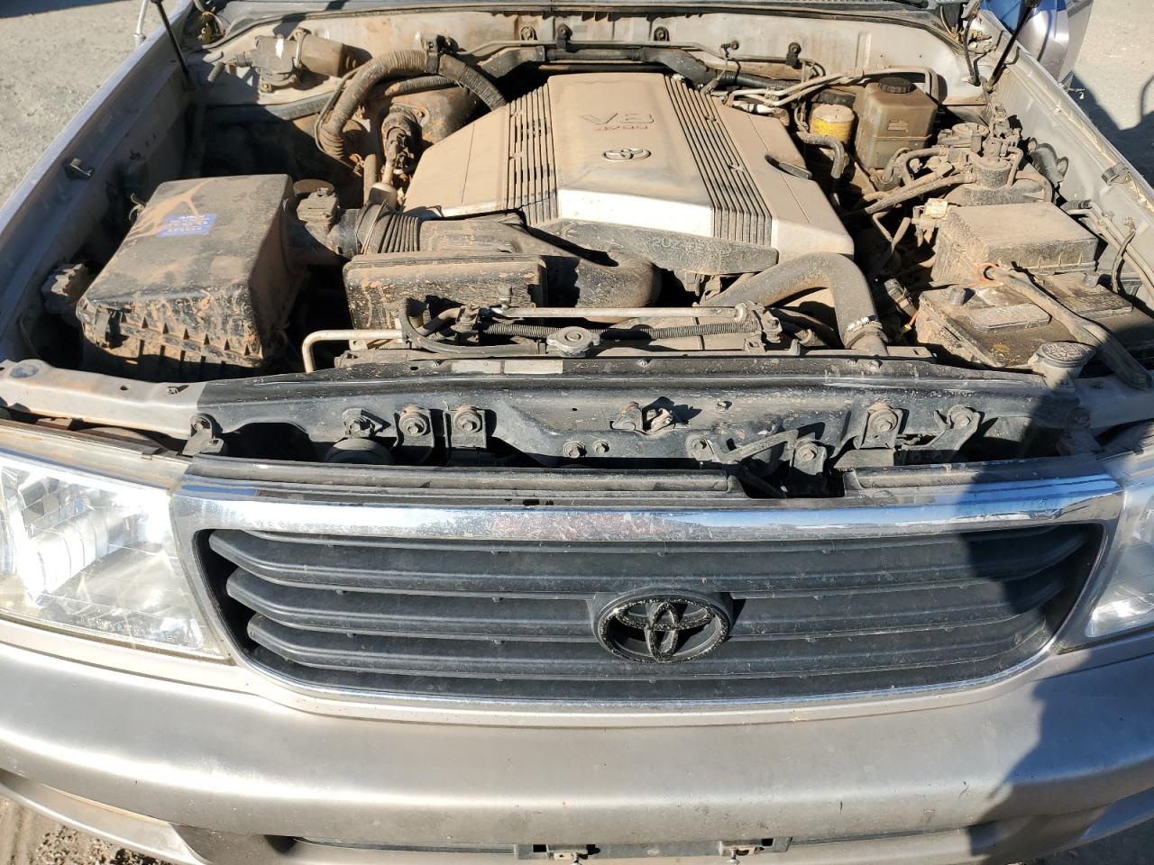 2000 Toyota Land Cruiser VIN JT3HT05J2Y0088366 Copart auction photo, all over / rollover damage thumbnail 13