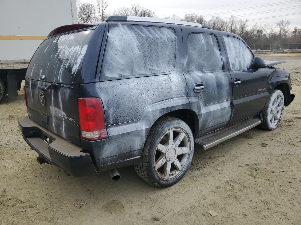 2006 Cadillac Escalade VIN 1GYEK63N96R149211 Copart auction photo, vandalism / front end damage thumbnail 3