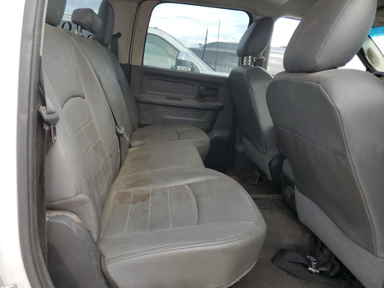 2015 RAM 3500 VIN 3C7WRTCL8FG526472 Copart auction photo, water/flood damage thumbnail 10