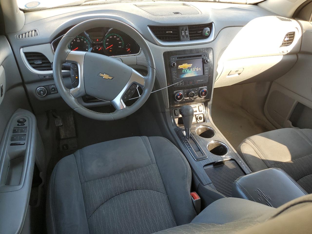 2015 Chevrolet Traverse VIN 1GNKRHKD6FJ155207 Copart auction photo, water/flood damage thumbnail 8