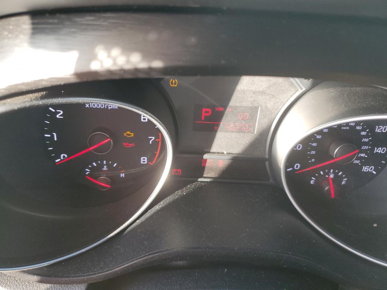 2015 KIA Sedona VIN KNDMB5C1XF6068597 Copart auction photo, front end / all over damage thumbnail 9