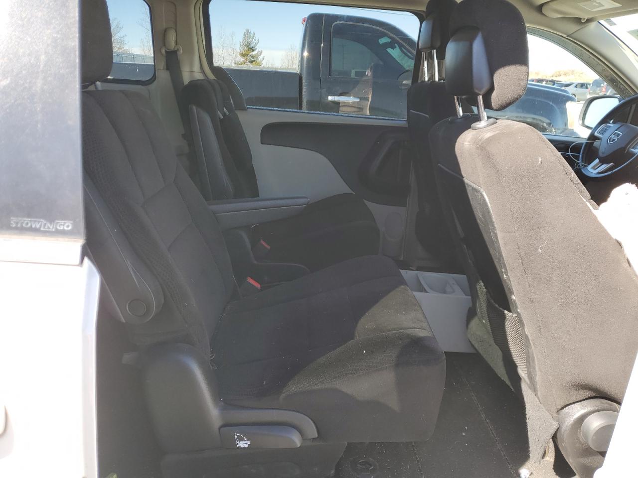 2013 Dodge Caravan VIN 2C4RDGDGXDR571549 Copart auction photo, front end / side damage thumbnail 11