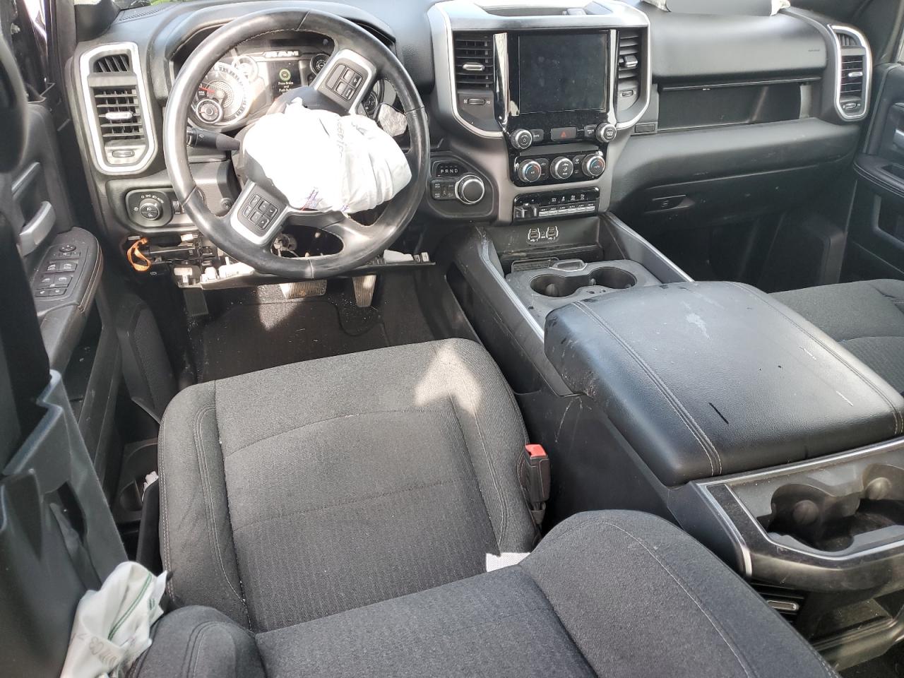 2019 RAM 2500 VIN 3C6UR5DJ0KG514296 Copart auction photo, front end / side damage thumbnail 8