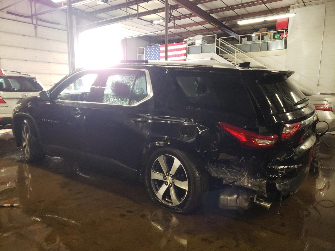 2018 Chevrolet Traverse VIN 1GNEVHKW7JJ159334 Copart auction photo, rear end / minor dent/scratches damage thumbnail 2