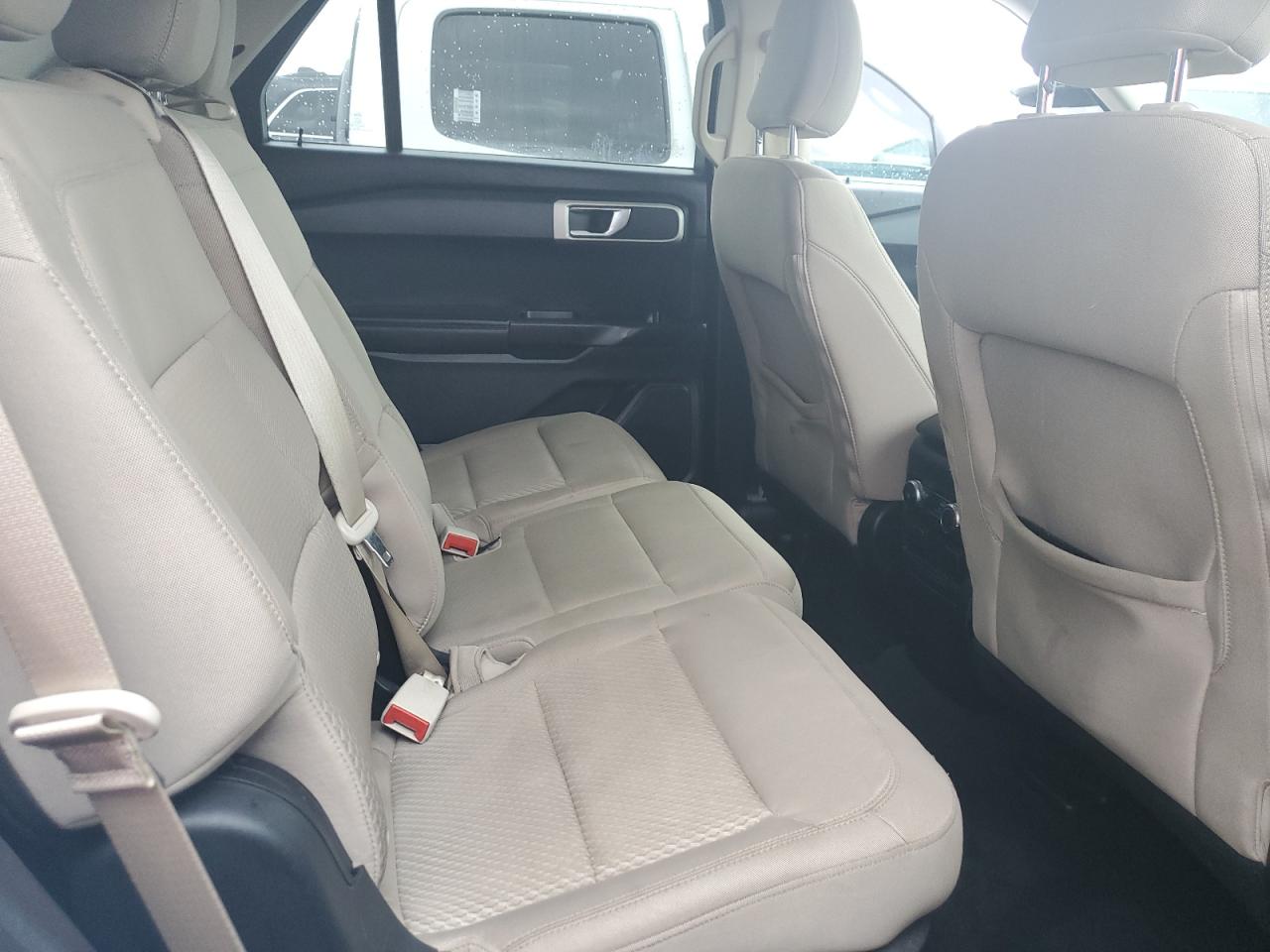 2021 Ford Explorer VIN 1FMSK7BH4MGA92219 Copart auction photo, water/flood damage thumbnail 11