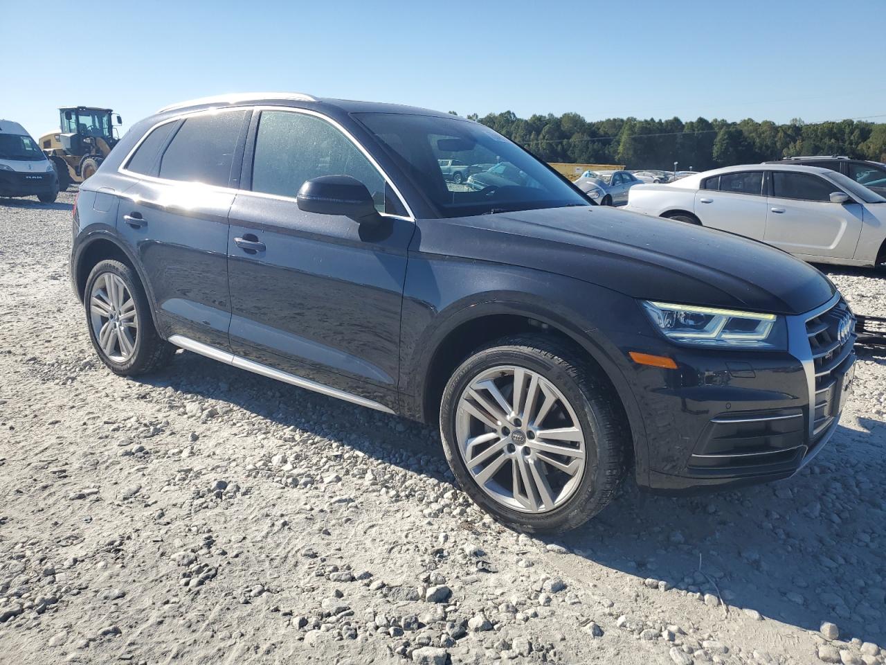 2018 Audi Q5 VIN WA1BNAFY1J2100413 Copart auction photo, water/flood damage thumbnail 4