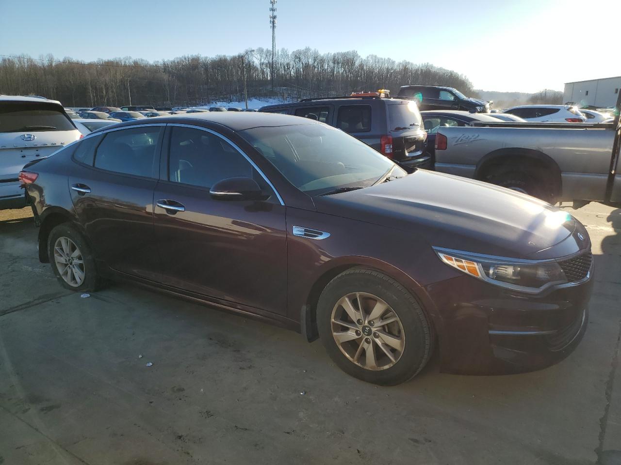2016 KIA Optima VIN 5XXGT4L30GG115340 Copart auction photo, rear end damage thumbnail 4