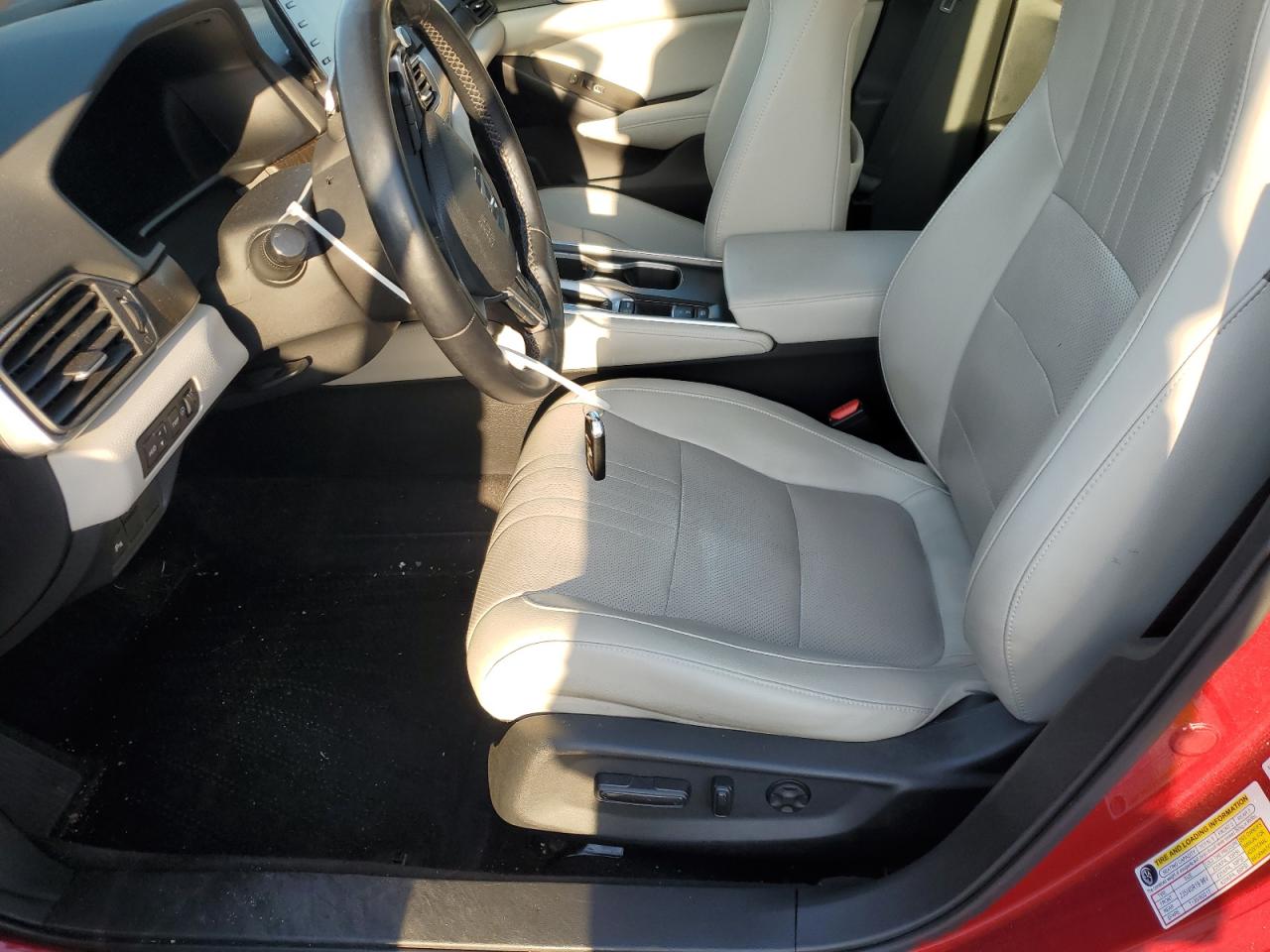 2018 Honda Accord VIN 1HGCV1F90JA030901 Copart auction photo, front end damage thumbnail 7