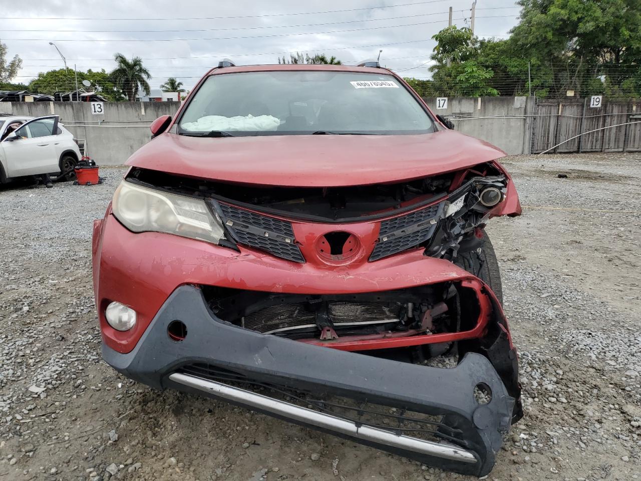 2015 Toyota RAV 4 VIN JTMYFREV4FD056941 Copart auction photo, front end damage thumbnail 5