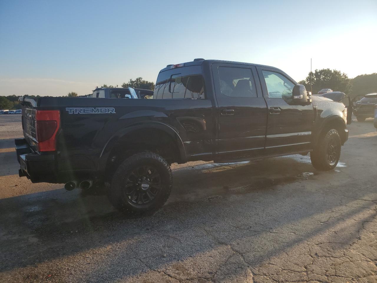 2022 Ford F250 VIN 1FT8W2BT6NEC41124 Copart auction photo, water/flood damage thumbnail 3
