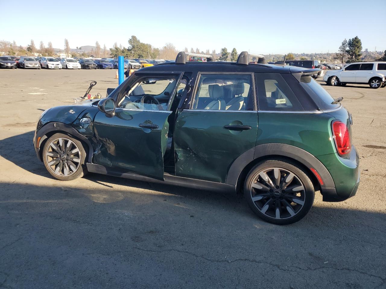 2019 MINI Cooper VIN WMWXU3C5XK2H88112 Copart auction photo, side / front end damage thumbnail 2