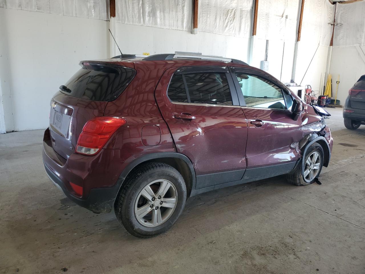 2017 Chevrolet Trax VIN 3GNCJPSB6HL165655 Copart auction photo, side / mechanical damage thumbnail 3