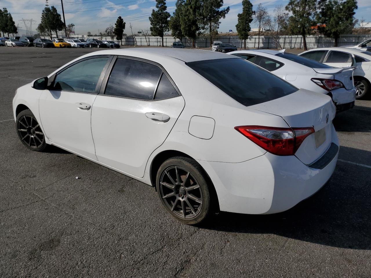 2016 Toyota Corolla VIN 5YFBURHE9GP538438 Copart auction photo, front end / mechanical damage thumbnail 2