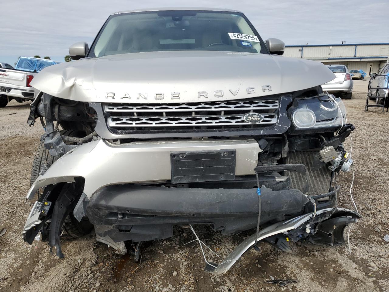 2016 Land Rover Range Rover VIN SALWR2PFXGA593787 Copart auction photo, front end damage thumbnail 5