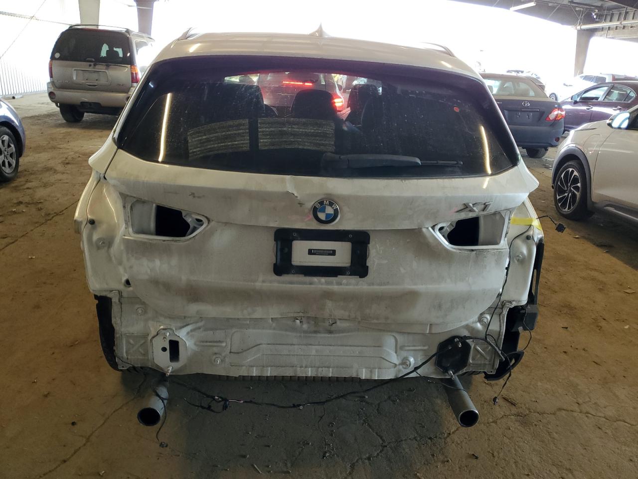 2016 BMW X1 VIN WBXHT3C35GP882692 Copart auction photo, rear end damage thumbnail 6