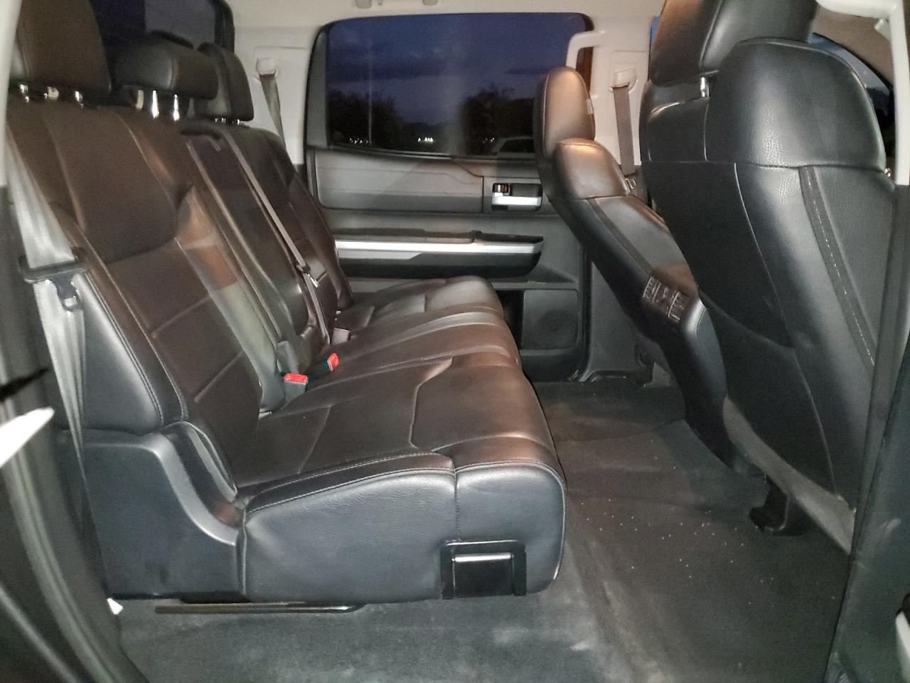 2017 Toyota Tundra VIN 5TFHW5F16HX595907 Copart auction photo, front end damage thumbnail 10