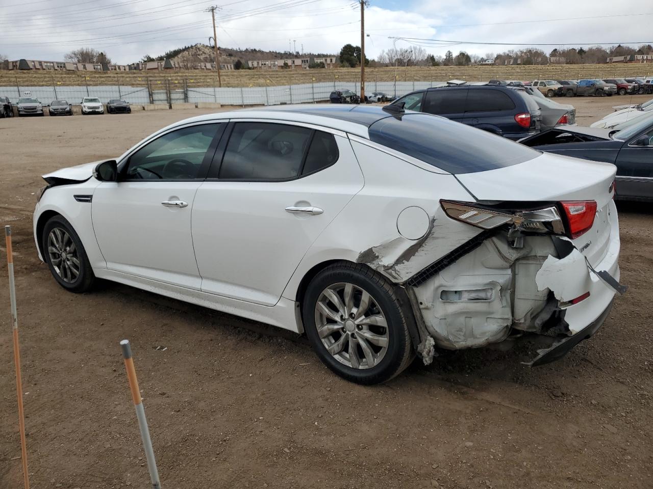 2015 KIA Optima VIN 5XXGN4A75FG420203 Copart auction photo, front end / rear end damage thumbnail 2