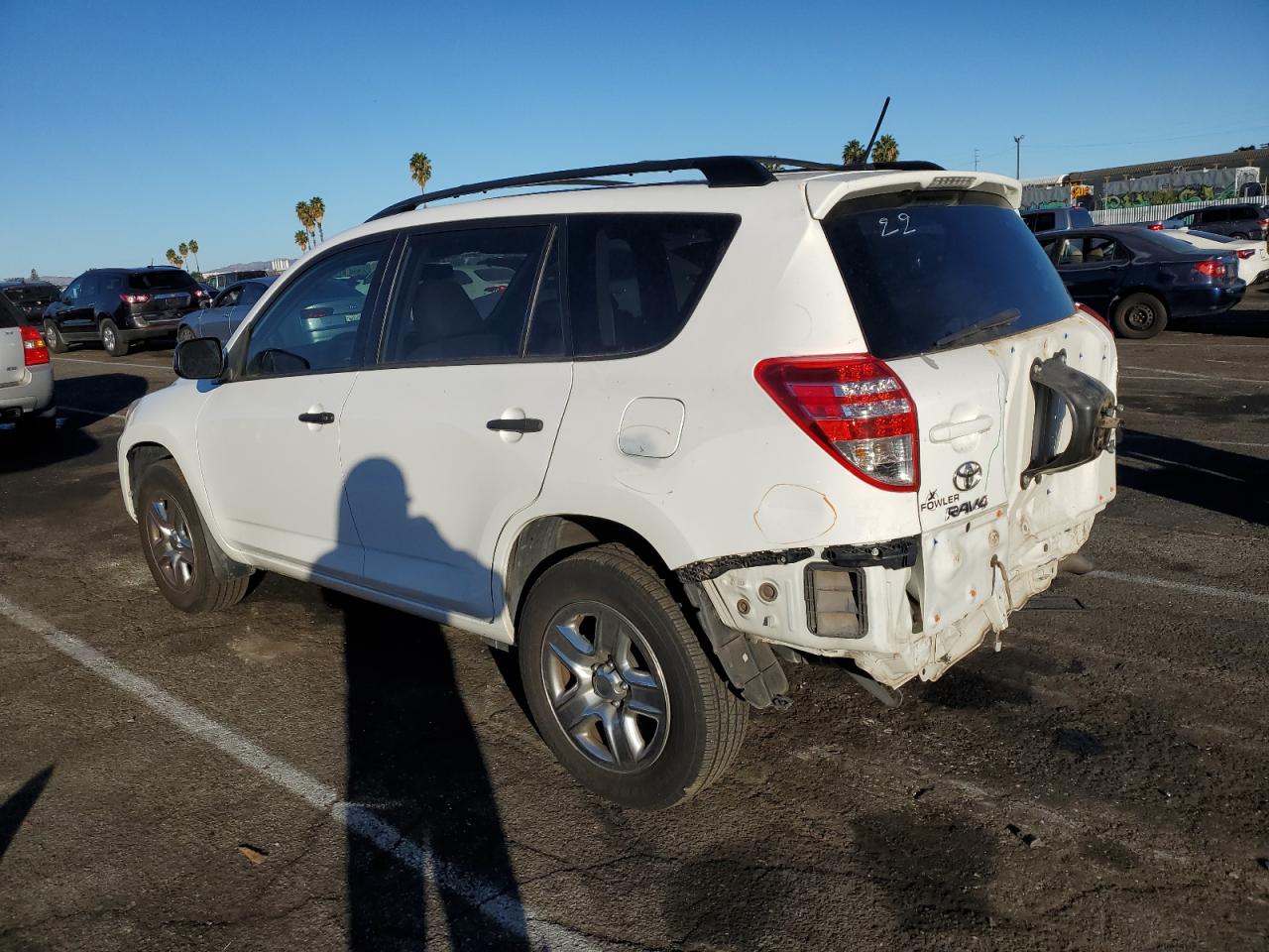 2012 Toyota RAV 4 VIN 2T3ZF4DV8CW152577 Copart auction photo, rear end / minor dent/scratches damage thumbnail 2