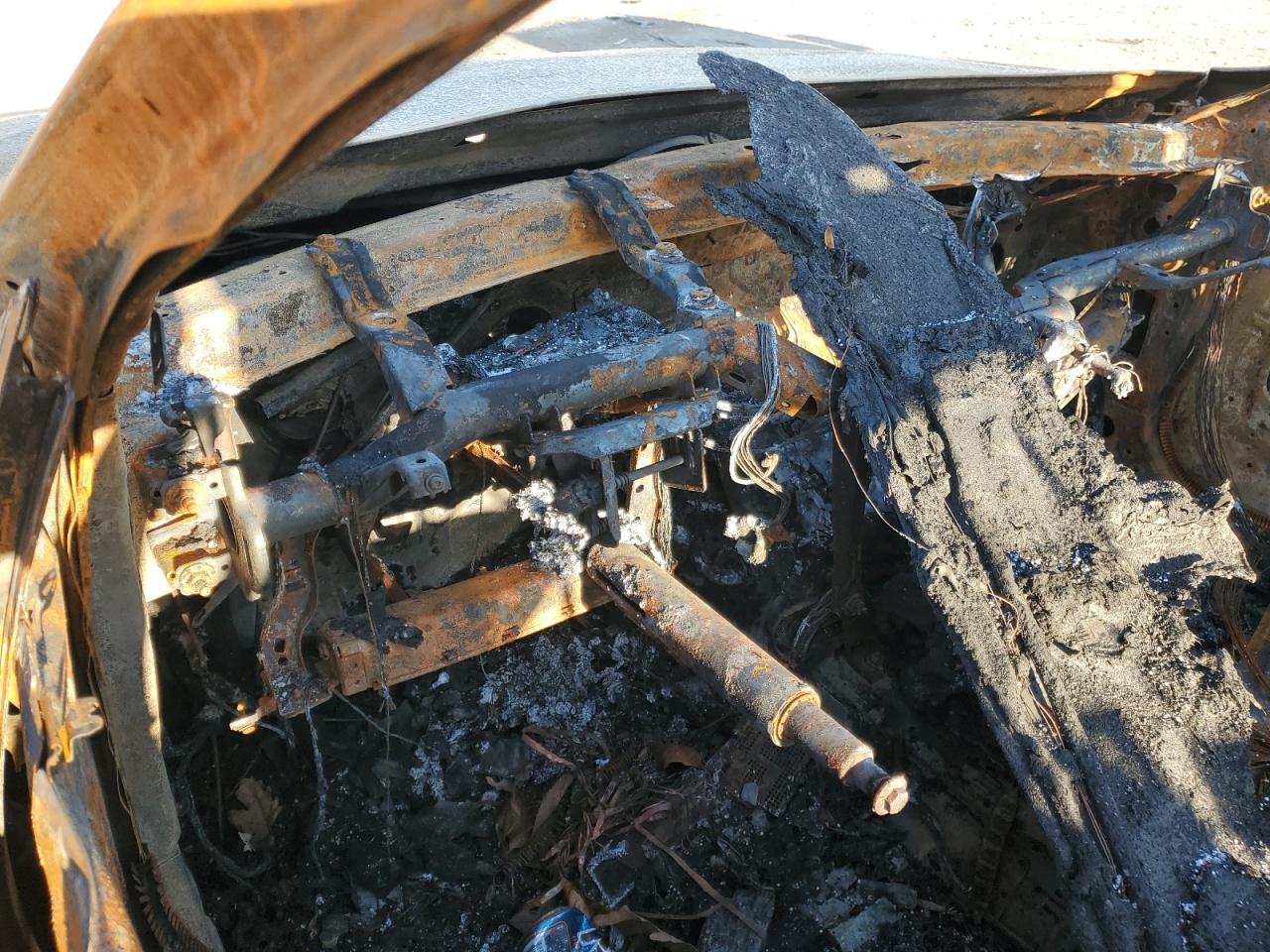 2016 BMW 4er VIN WBA4C9C52GG137802 Copart auction photo, burn damage thumbnail 9