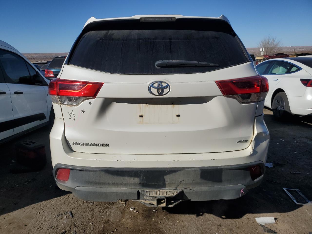 2017 Toyota Highlander VIN 5TDBZRFH7HS418242 Copart auction photo, front end / rear end damage thumbnail 6