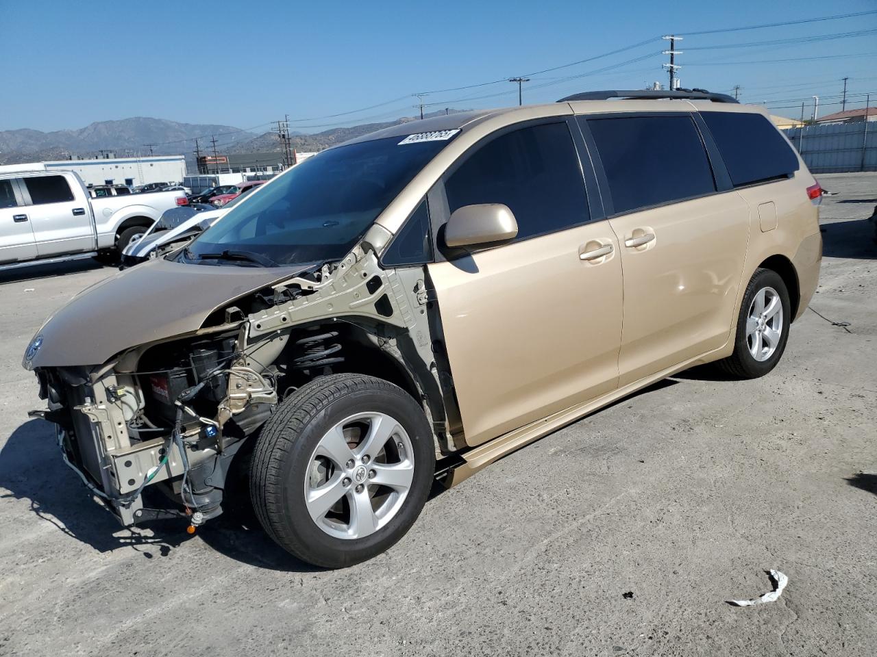 2012 Toyota Sienna VIN 5TDKK3DC1CS200380