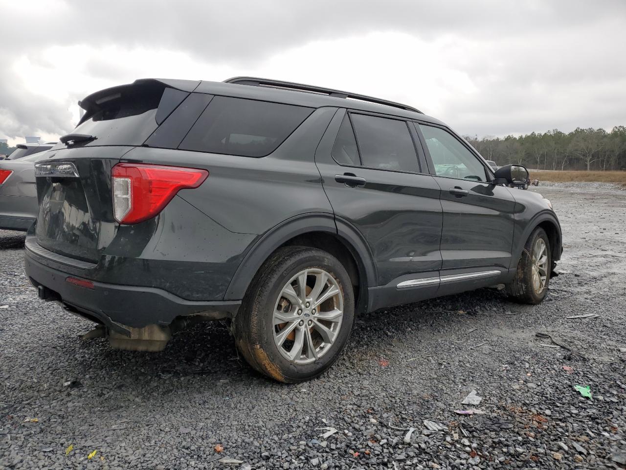2021 Ford Explorer VIN 1FMSK7DH4MGC43279 Copart auction photo, front end damage thumbnail 3