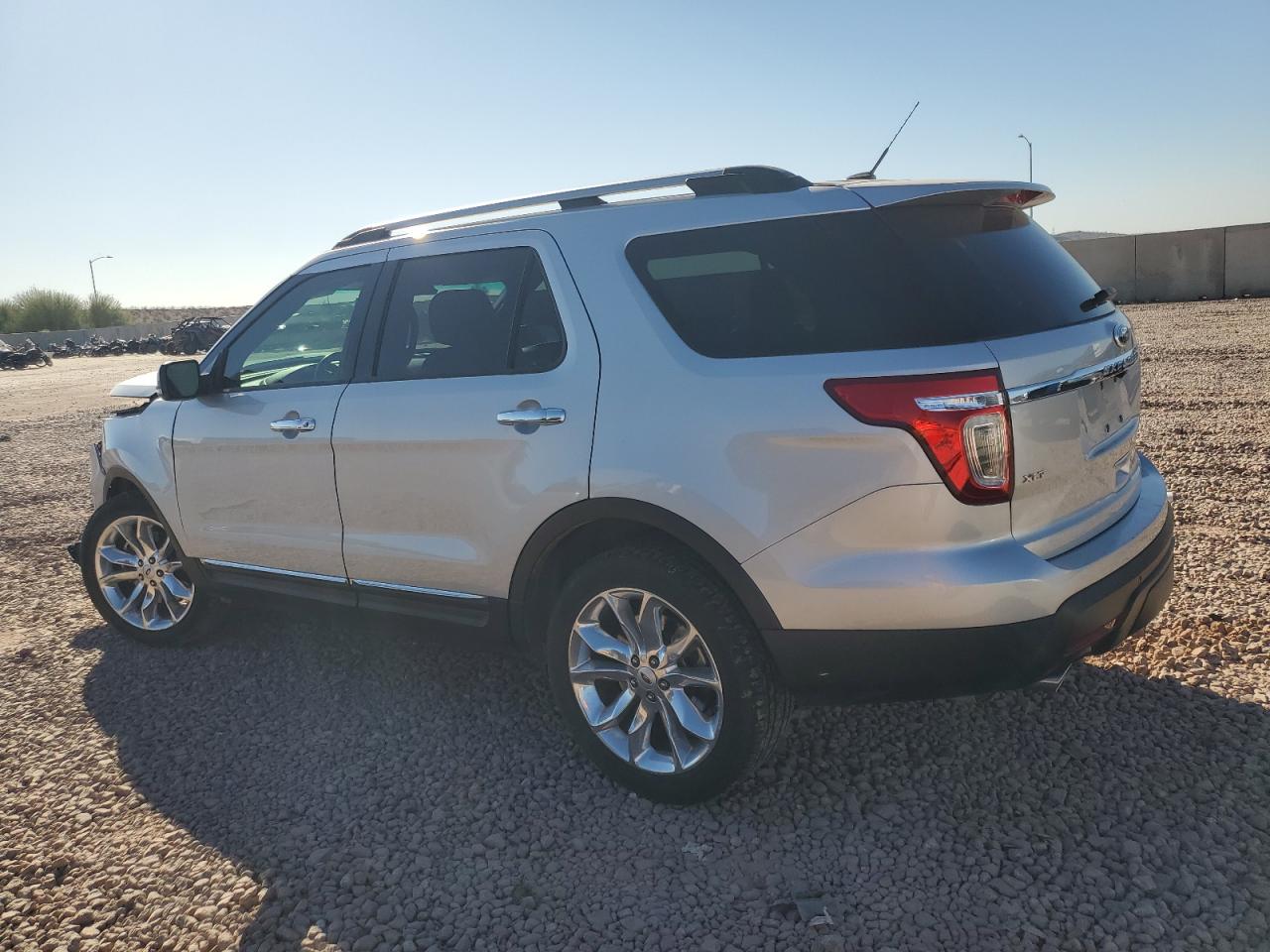 2014 Ford Explorer VIN 1FM5K8D82EGB53715 Copart auction photo, front end / rear end damage thumbnail 2