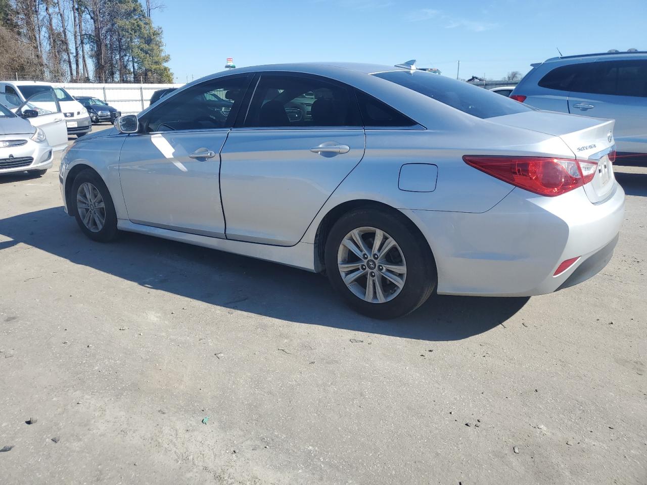 2014 Hyundai Sonata VIN 5NPEB4AC4EH929313 Copart auction photo, vandalism damage thumbnail 2