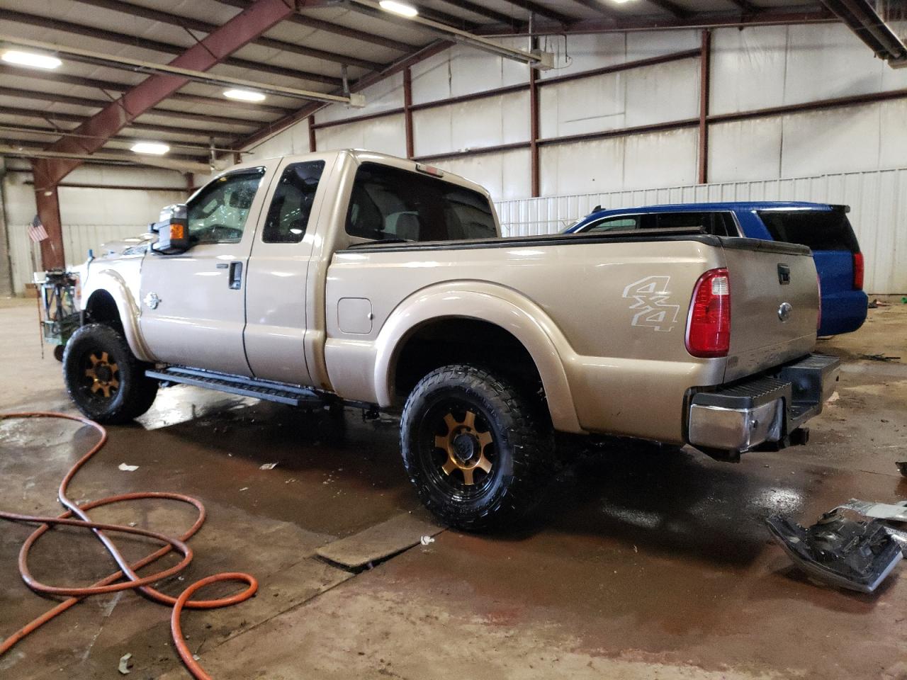2011 Ford F250 VIN 1FT7X2BT0BEA28478 Copart auction photo, rollover damage thumbnail 2