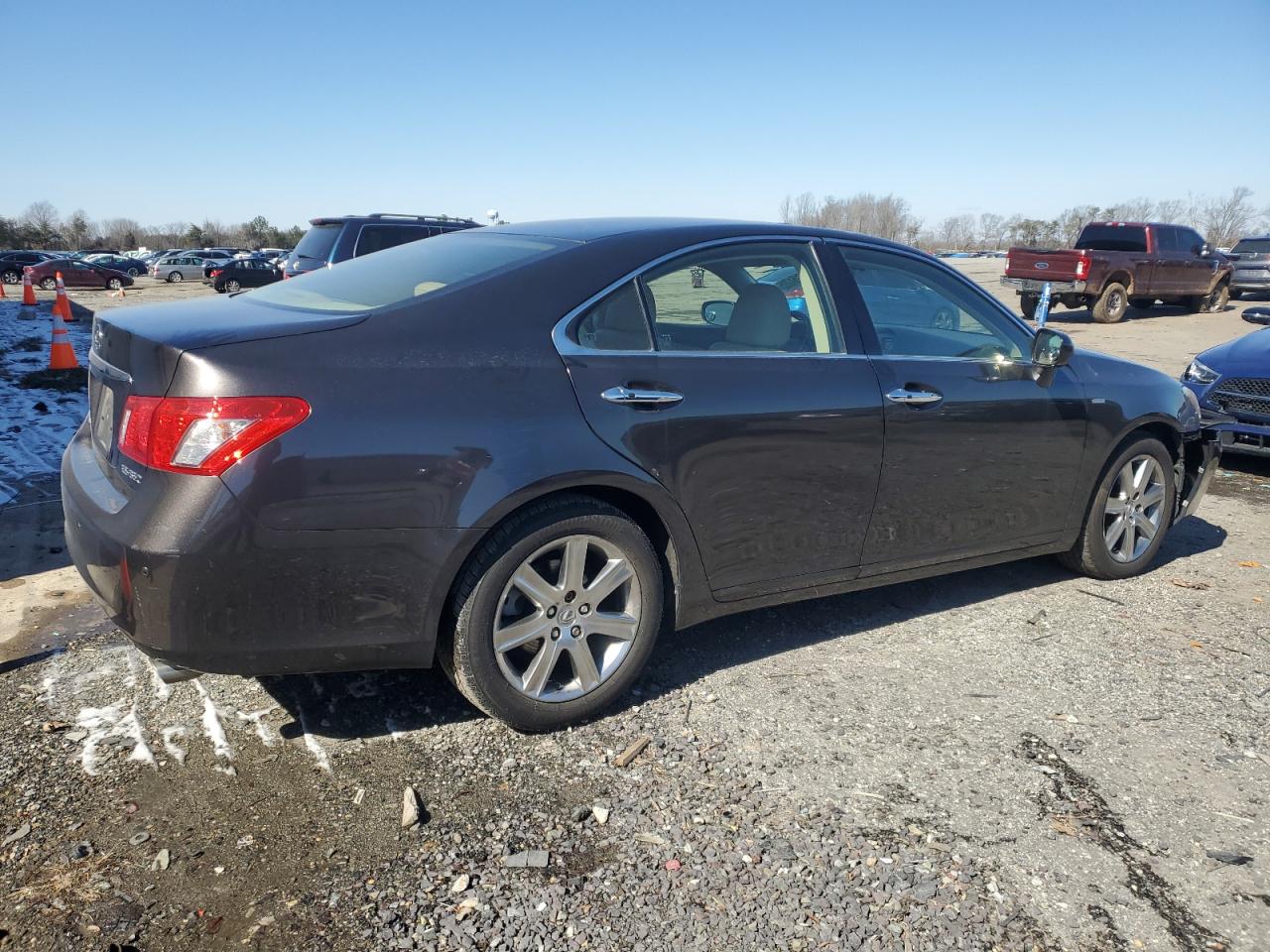 2008 Lexus ES VIN JTHBJ46G582246056 Copart auction photo, front end / minor dent/scratches damage thumbnail 3