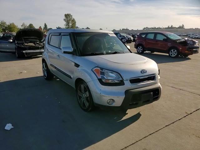 2011 KIA Soul VIN KNDJT2A29B7708507 Copart auction photo, side / front end damage thumbnail 10