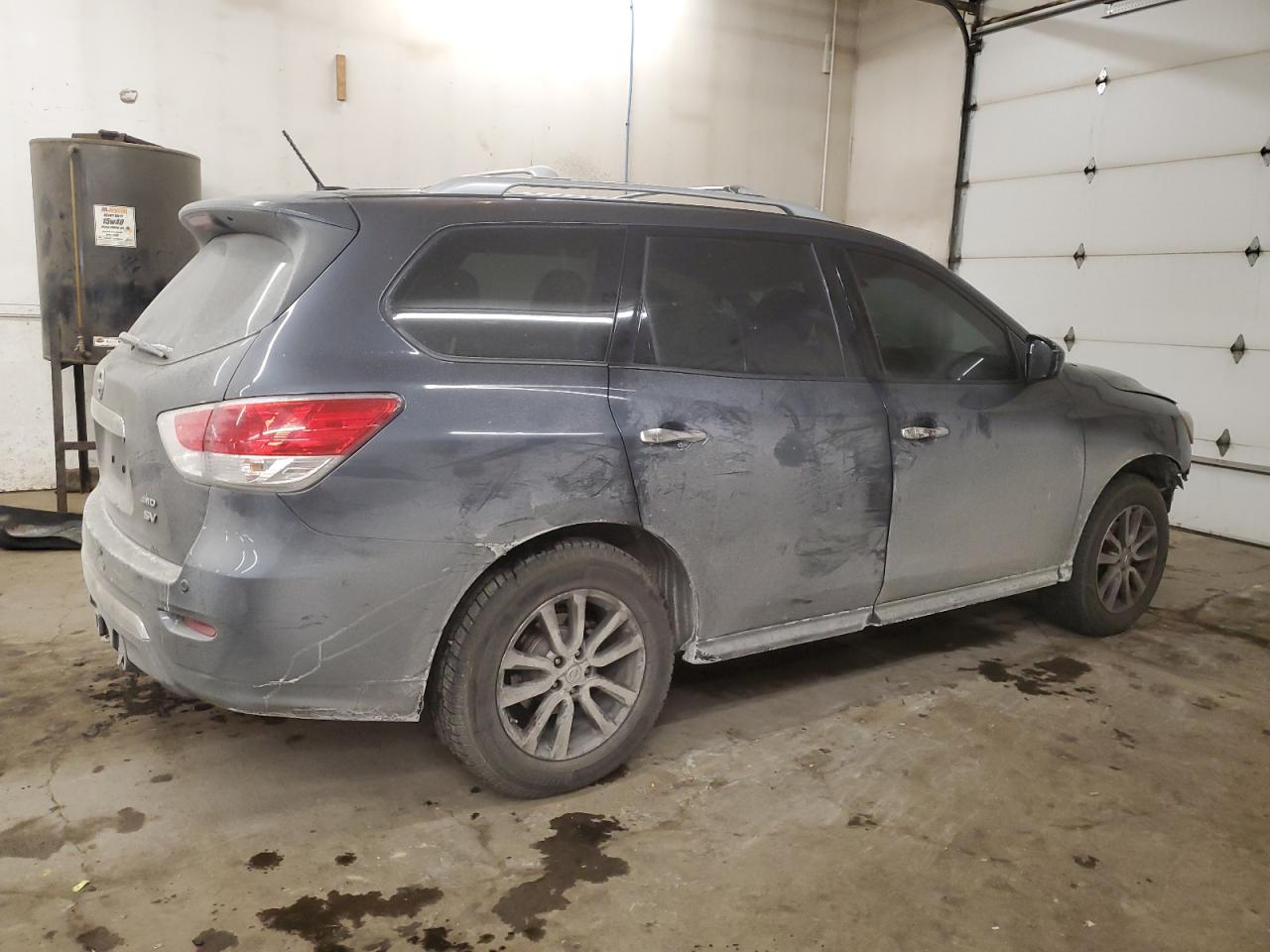 2013 Nissan Pathfinder VIN 5N1AR2MM7DC664248 Copart auction photo, front end damage thumbnail 3